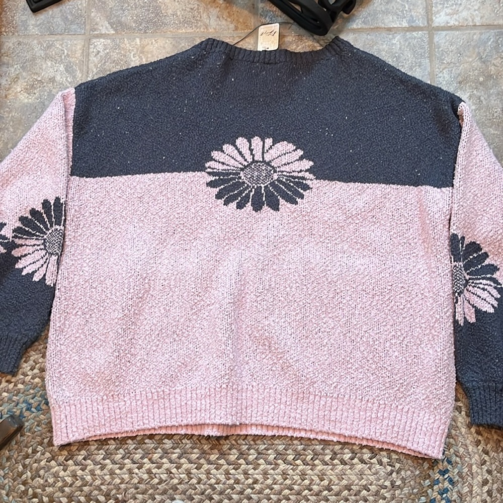 Free People In Bloom Floral Flower Oversized Sweater | Size Large NWT$248 - Picture 12 of 13